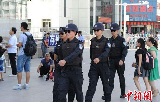 乌鲁木齐铁路警方巡逻