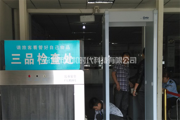 CEIA HI-PE进口安检门的抗干扰特性及适用领域