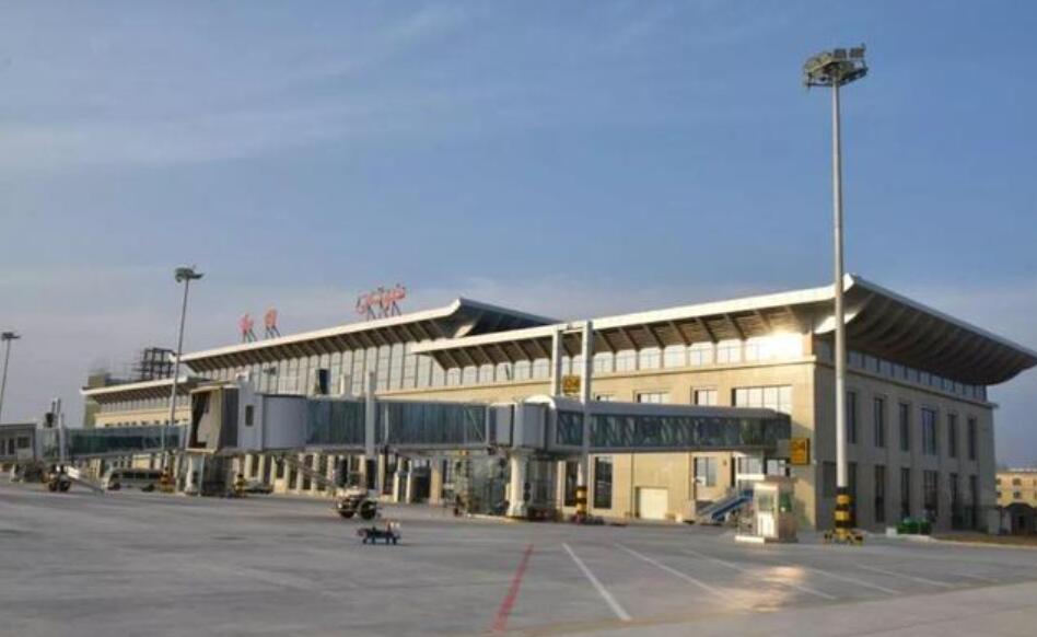 和田（于田）机场安检门通道检查站查获旅客携带农药乘机事件[图]